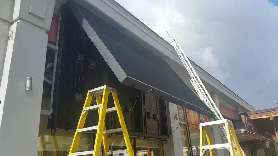 Outdoor Flip Front Open Cabinet LED Display P2.5 -P10